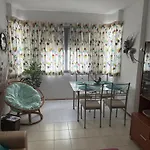 Caesar Front Appartement *